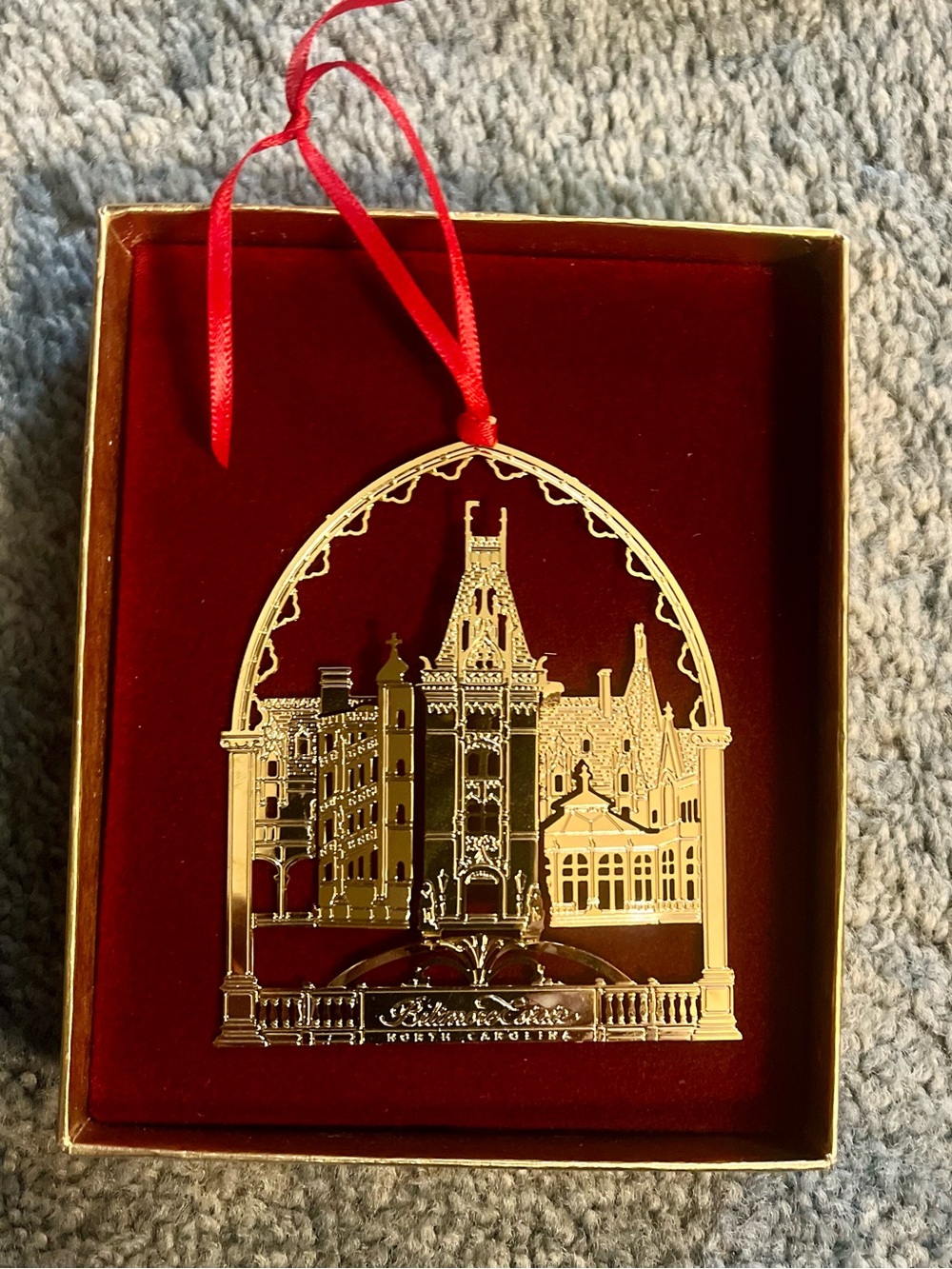 Biltmore Estate 24kt gold finish Christmas Ornament with box